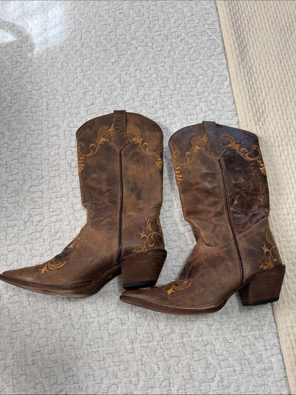 Vintage Leather Brown Embroidered Western Boots